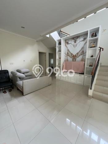 Rumah sewa siap huni 4 KT di Gading Serpong, Tangerang Rumah sewa siap huni 4 KT di Gading Serpong, Tangerang