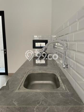 Jual Rumah Eksklusif 2 KT di Gading Serpong, Tangerang Jual Rumah Eksklusif 2 KT di Gading Serpong, Tangerang