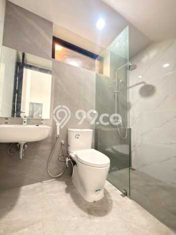 Rumah Elit Modern Tanpa Renovasi di BSD Griya Loka Tangerang Rumah Elit Modern Tanpa Renovasi di BSD Griya Loka Tangerang