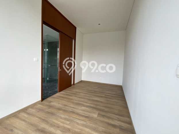Rumah Elit Modern Tanpa Renovasi di BSD Tangerang Rumah Elit Modern Tanpa Renovasi di BSD Tangerang