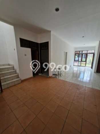 Rumah Modern Minimalis 4 Kamar Bisa Langsung Pindah di Cakung Rumah Modern Minimalis 4 Kamar Bisa Langsung Pindah di Cakung