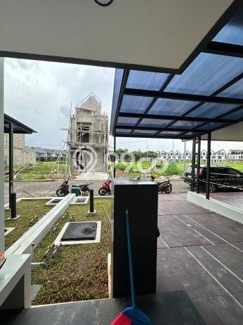 Rumah sewa siap pakai 4 Kamar Tidur di Jakarta Garden City, Jakarta Timur Rumah sewa siap pakai 4 Kamar Tidur di Jakarta Garden City, Jakarta Timur