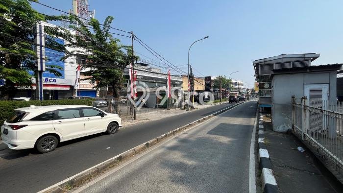 Ruko Dijual di Pulo Gadung LT 292m2, LB 146m2 untuk Investasi Ruko Dijual di Pulo Gadung LT 292m2, LB 146m2 untuk Investasi