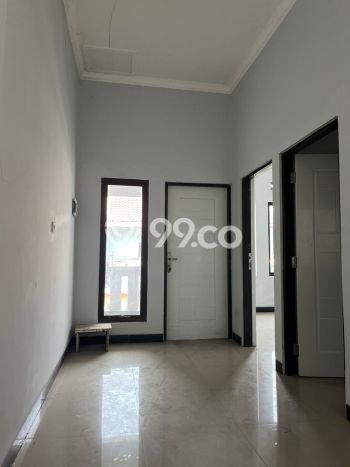 Disewakan! Rumah 3 Kamar Tidur &
3 Kamar Mandi di Harapan Indah, Bekasi Disewakan! Rumah 3 Kamar Tidur &
3 Kamar Mandi di Harapan Indah, Bekasi