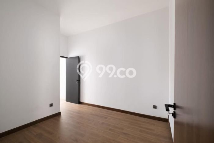 Rumah Strategis Minimalis Lb 160m2 di Antapani, Bandung Rumah Strategis Minimalis Lb 160m2 di Antapani, Bandung