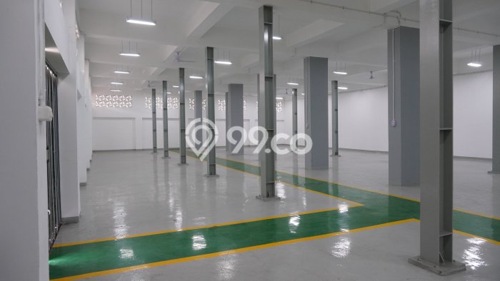 FOR RENT! Gudang di Daan Mogot Cocok untuk Bisnis 600m2 FOR RENT! Gudang di Daan Mogot Cocok untuk Bisnis 600m2