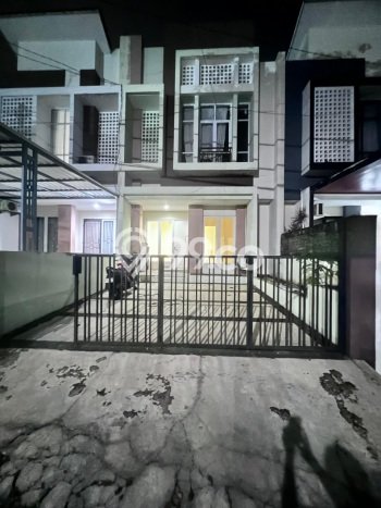 For Sale Rumah 2 Kamar Lokasi Ideal Bagus dan Strategis di Pamulang For Sale Rumah 2 Kamar Lokasi Ideal Bagus dan Strategis di Pamulang