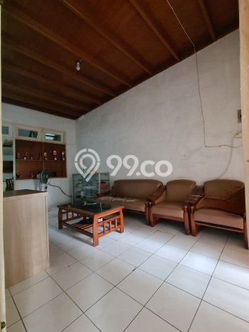 Rumah Strategis Modern Lb 180m2 di Pamulang, Tangerang Selatan Rumah Strategis Modern Lb 180m2 di Pamulang, Tangerang Selatan