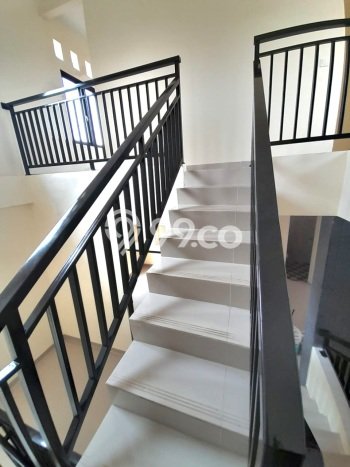 Best Deal Hunian Premium Ideal dan Luas di BSD, Tangerang Selatan Best Deal Hunian Premium Ideal dan Luas di BSD, Tangerang Selatan