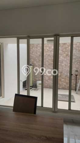 Rumah Elit LB 240m2 Siap Huni Desain Elegan di Gading Serpong, Tangerang Rumah Elit LB 240m2 Siap Huni Desain Elegan di Gading Serpong, Tangerang