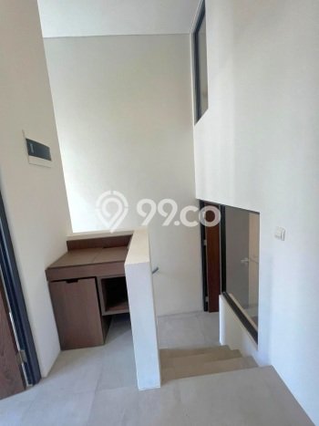 Dijual Rumah 3 Kamar Lokasi Strategis Nyaman dan Strategis di BSD Dijual Rumah 3 Kamar Lokasi Strategis Nyaman dan Strategis di BSD