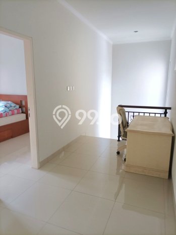 Rumah Elit Modern Tanpa Renovasi di Gading Serpong Tangerang Rumah Elit Modern Tanpa Renovasi di Gading Serpong Tangerang