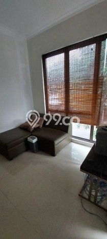 Lokasi strategis! Rumah siap pakai disewakan di BSD LB 320m2 Lokasi strategis! Rumah siap pakai disewakan di BSD LB 320m2
