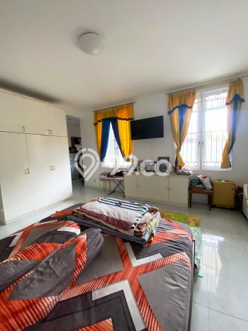 Rumah Elit Modern Tanpa Renovasi di Bintaro Tangerang Selatan Rumah Elit Modern Tanpa Renovasi di Bintaro Tangerang Selatan