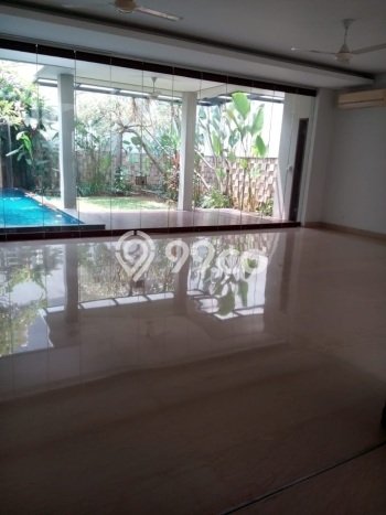 Dijual Rumah Mewah Elegan Dengan View Eksklusif di Kemang, Jakarta Selatan Dijual Rumah Mewah Elegan Dengan View Eksklusif di Kemang, Jakarta Selatan
