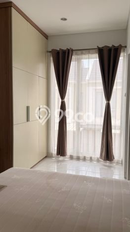 For Sale Rumah 2 Kamar Lokasi Strategis Bagus dan Strategis di BSD For Sale Rumah 2 Kamar Lokasi Strategis Bagus dan Strategis di BSD