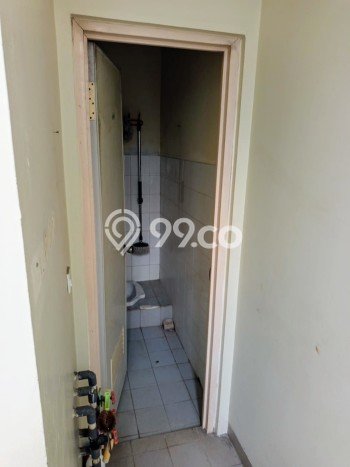Rumah Mewah LB 250m2 Siap Huni Desain Elegan di Gading Serpong, Tangerang Rumah Mewah LB 250m2 Siap Huni Desain Elegan di Gading Serpong, Tangerang
