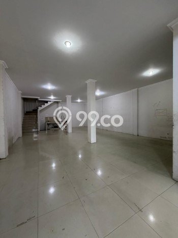 Unit Ruko Paling Strategis di Bekasi Timur Bekasi dengan LB 360m2 Unit Ruko Paling Strategis di Bekasi Timur Bekasi dengan LB 360m2