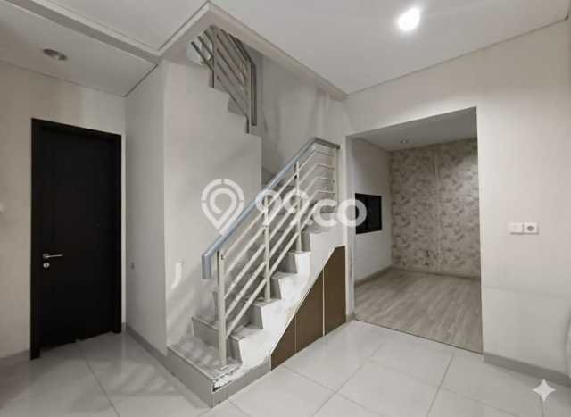 Rumah Luas Asri 3 KT Siap Huni di Jakarta Garden City Jakarta Timur Rumah Luas Asri 3 KT Siap Huni di Jakarta Garden City Jakarta Timur