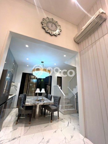 Jual Rumah Mewah Megah Dengan View Eksklusif di Jakarta Garden City, Jakarta Timur Jual Rumah Mewah Megah Dengan View Eksklusif di Jakarta Garden City, Jakarta Timur