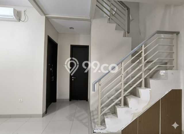 Rumah Luas Asri 3 KT Siap Huni di Jakarta Garden City Jakarta Timur Rumah Luas Asri 3 KT Siap Huni di Jakarta Garden City Jakarta Timur