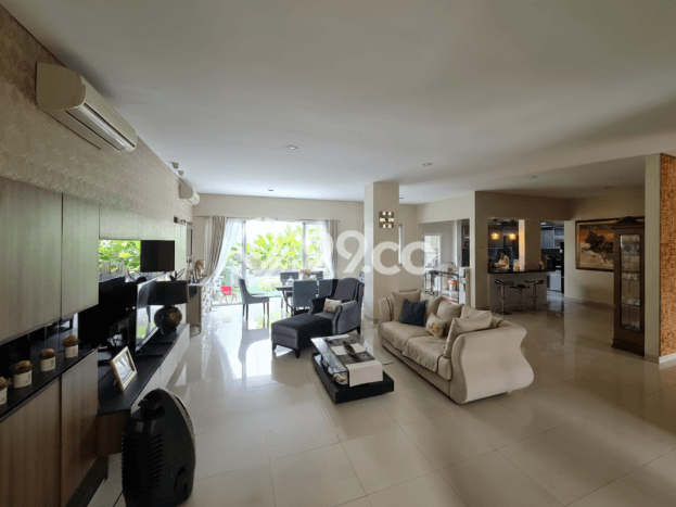 Rumah Mewah LB 350m2 Siap Huni Desain Elegan di Jakarta Garden City, Jakarta Timur Rumah Mewah LB 350m2 Siap Huni Desain Elegan di Jakarta Garden City, Jakarta Timur
