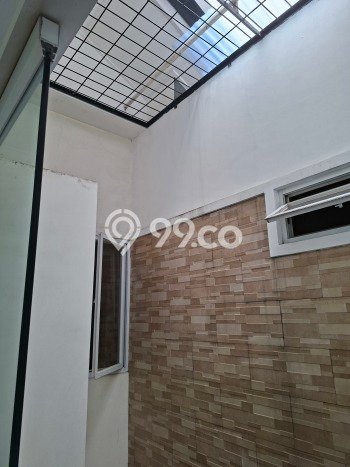 Hunian Eksklusif Siap Huni LT 200m2 di Kelapa Gading, Jakarta Utara Hunian Eksklusif Siap Huni LT 200m2 di Kelapa Gading, Jakarta Utara
