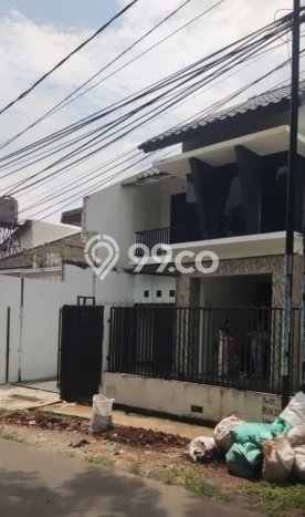Dijual Rumah 3 Kamar Lokasi Strategis Bagus dan Strategis di Pesanggrahan Dijual Rumah 3 Kamar Lokasi Strategis Bagus dan Strategis di Pesanggrahan