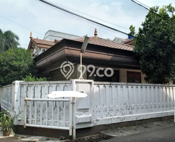 Hunian Mewah Siap Huni LT 160m2 di Tebet, Jakarta Selatan Hunian Mewah Siap Huni LT 160m2 di Tebet, Jakarta Selatan
