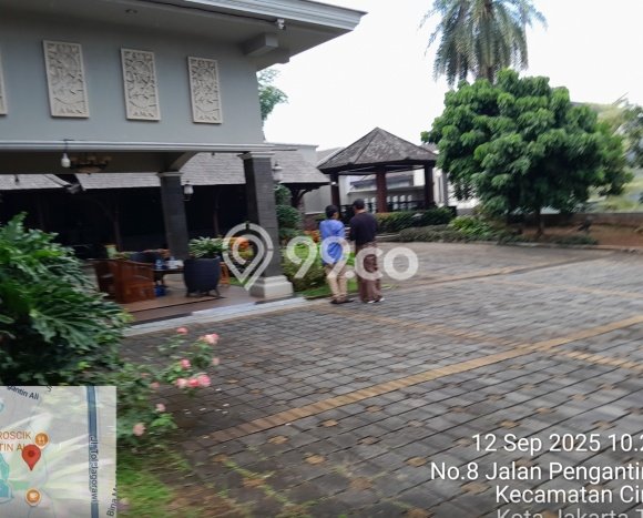 Dijual Hunian Mewah dengan Fasilitas Sekitar Lengkap di Ciracas, Jakarta Timur Dijual Hunian Mewah dengan Fasilitas Sekitar Lengkap di Ciracas, Jakarta Timur