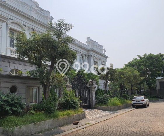 Siap Huni Rumah Mewah 7 Kamar di Penjaringan Dekat ke Mana Saja Siap Huni Rumah Mewah 7 Kamar di Penjaringan Dekat ke Mana Saja