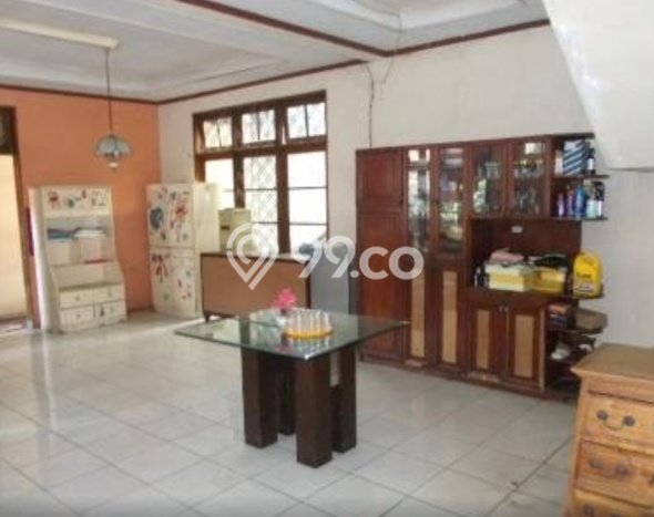 Siap Huni Rumah Mewah 5 Kamar di Kebayoran Baru Dekat ke Mana Saja Siap Huni Rumah Mewah 5 Kamar di Kebayoran Baru Dekat ke Mana Saja