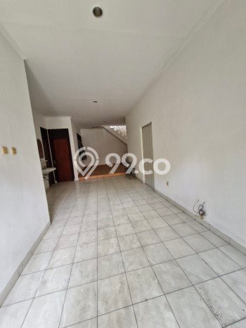 Jual Rumah Strategis Bagus Punya 4 KT di Cakung Jakarta Timur SHM Jual Rumah Strategis Bagus Punya 4 KT di Cakung Jakarta Timur SHM