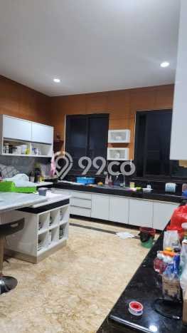Hunian Mewah LB 650m2 Siap Pakai Desain Elegan di Harapan Indah, Bekasi Hunian Mewah LB 650m2 Siap Pakai Desain Elegan di Harapan Indah, Bekasi