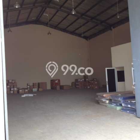 Gudang bagus disewakan di Cipondoh Tangerang dengan LB 300m2 harga sewa terbaik Gudang bagus disewakan di Cipondoh Tangerang dengan LB 300m2 harga sewa terbaik