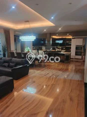 Lokasi terbaik! Rumah siap huni dikontrakkan di Kelapa Gading LB 300m2 Lokasi terbaik! Rumah siap huni dikontrakkan di Kelapa Gading LB 300m2