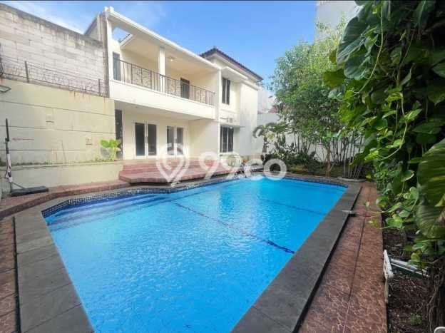 Jarang Ada! Rumah Sewa 4 Kamar Bagus Siap Huni Kemang Jarang Ada! Rumah Sewa 4 Kamar Bagus Siap Huni Kemang
