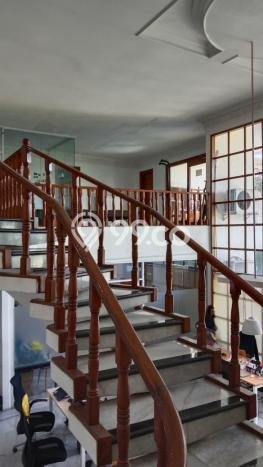 Hunian Minimalis dengan LT 1050m2 & LB 1000m2 Disewakan di Cipete Hunian Minimalis dengan LT 1050m2 & LB 1000m2 Disewakan di Cipete