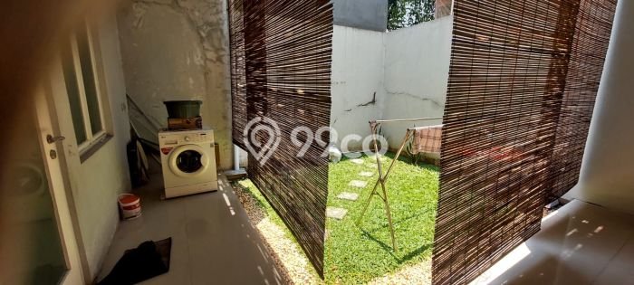 Lokasi terbaik! Rumah siap pakai dikontrakkan di BSD LB 150m2 Lokasi terbaik! Rumah siap pakai dikontrakkan di BSD LB 150m2