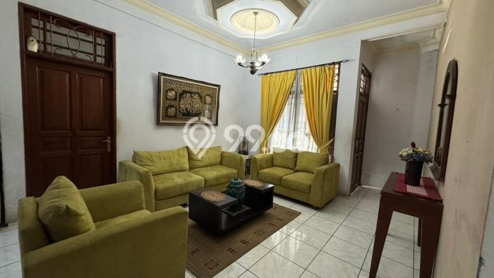 Rumah Kontrakan Tangerang LT 350m2 LB 600m2 Kawasan BSD Puspita Loka Rumah Kontrakan Tangerang LT 350m2 LB 600m2 Kawasan BSD Puspita Loka