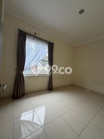 Rumah sewa siap huni 4 Kamar Tidur di Alam Sutera, Tangerang Rumah sewa siap huni 4 Kamar Tidur di Alam Sutera, Tangerang