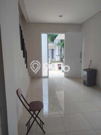 Disewakan Cepat Rumah Kondisi Bagus di Kawasan BSD, Tangerang Selatan Disewakan Cepat Rumah Kondisi Bagus di Kawasan BSD, Tangerang Selatan