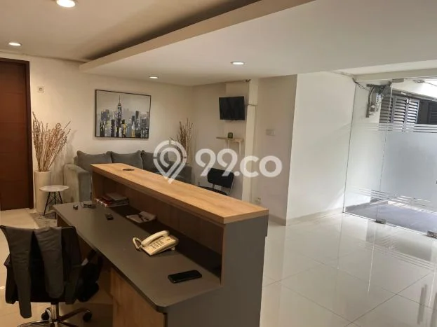 Unit Komersial Paling Strategis di Kebayoran Baru Jakarta Selatan dengan LB 100m2 Unit Komersial Paling Strategis di Kebayoran Baru Jakarta Selatan dengan LB 100m2