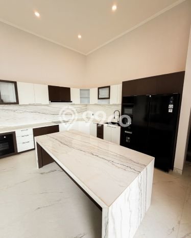 LOKASI TERBAIK! Vila di , Dimensi 400m2m², Kawasan Tenang dan aman LOKASI TERBAIK! Vila di , Dimensi 400m2m², Kawasan Tenang dan aman
