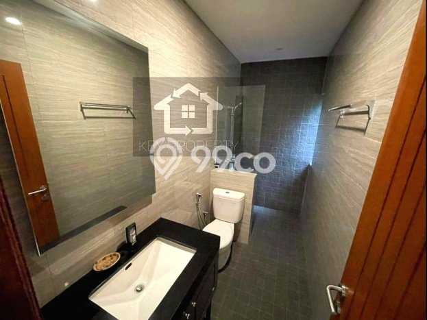 Rumah Elit LB 250m2 Siap Huni Desain Elegan di Lebak Bulus, Jakarta Selatan Rumah Elit LB 250m2 Siap Huni Desain Elegan di Lebak Bulus, Jakarta Selatan
