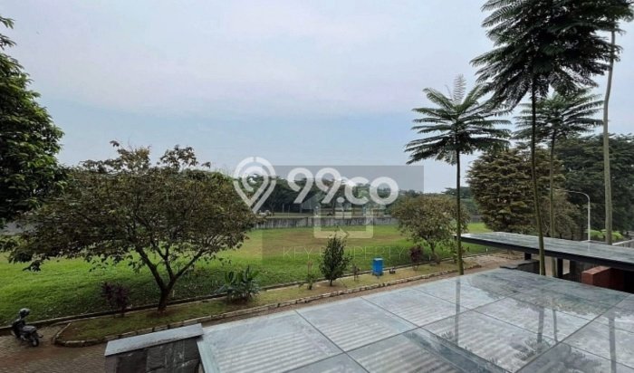 Rumah Mewah LB 990m2 Siap Pakai Desain Elegan di Pondok Cabe, Tangerang Rumah Mewah LB 990m2 Siap Pakai Desain Elegan di Pondok Cabe, Tangerang