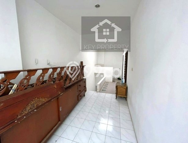 Rumah Elit LB 250m2 Siap Huni Desain Elegan di Lebak Bulus, Jakarta Selatan Rumah Elit LB 250m2 Siap Huni Desain Elegan di Lebak Bulus, Jakarta Selatan