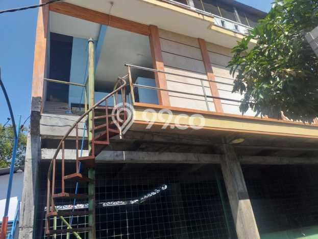 Rumah Modern Minimalis 3 KT Siap Huni di Kebomas Rumah Modern Minimalis 3 KT Siap Huni di Kebomas