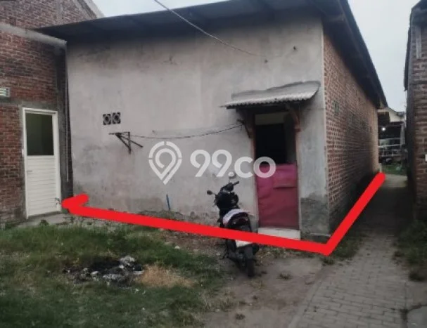 Rumah Sederhana Dijual Lokasi Prajurit Kulon 3 Kamar dengan LT 179m2 Rumah Sederhana Dijual Lokasi Prajurit Kulon 3 Kamar dengan LT 179m2
