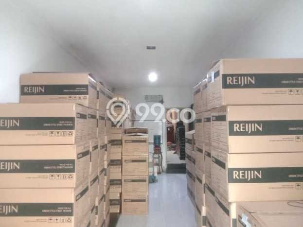 Rumah Modern Cantik 3 Kamar Bisa Langsung Pindah di Dukuh Pakis Rumah Modern Cantik 3 Kamar Bisa Langsung Pindah di Dukuh Pakis
